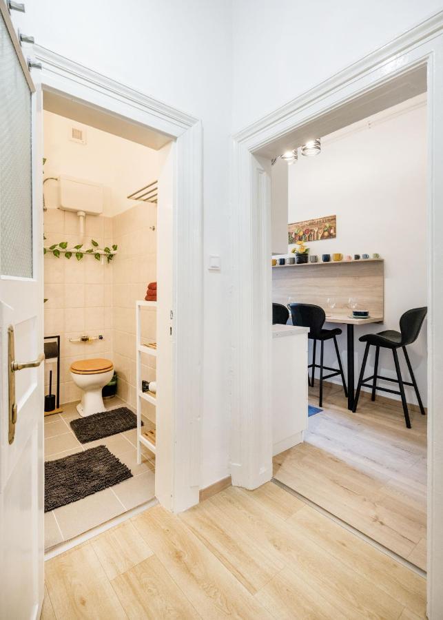 Izabella Apartment Budapest Esterno foto